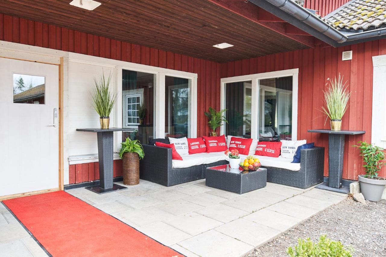Folkarbo Vandrarhem Avesta Extérieur photo